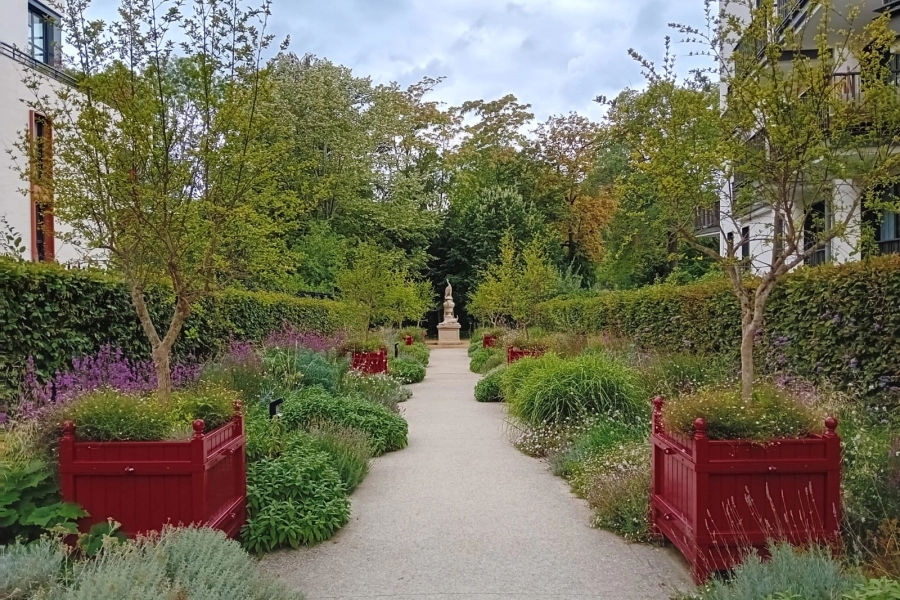 RÉAMÉNAGEMENT DU PARC CARDINAL à RUEIL-MALMAISON 